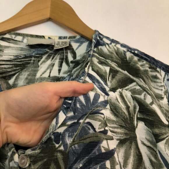 FASHION BUG Blue Green White Hawaiian Tropical Floral Short Sleeve Button Down - Picture 4 of 7